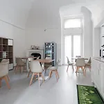 Palazzo Vesuviano 게스트하우스 3*