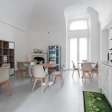 Palazzo Vesuviano Pensión 3*